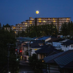中秋の名月(佐竹台1丁目から 2020年10月1日)